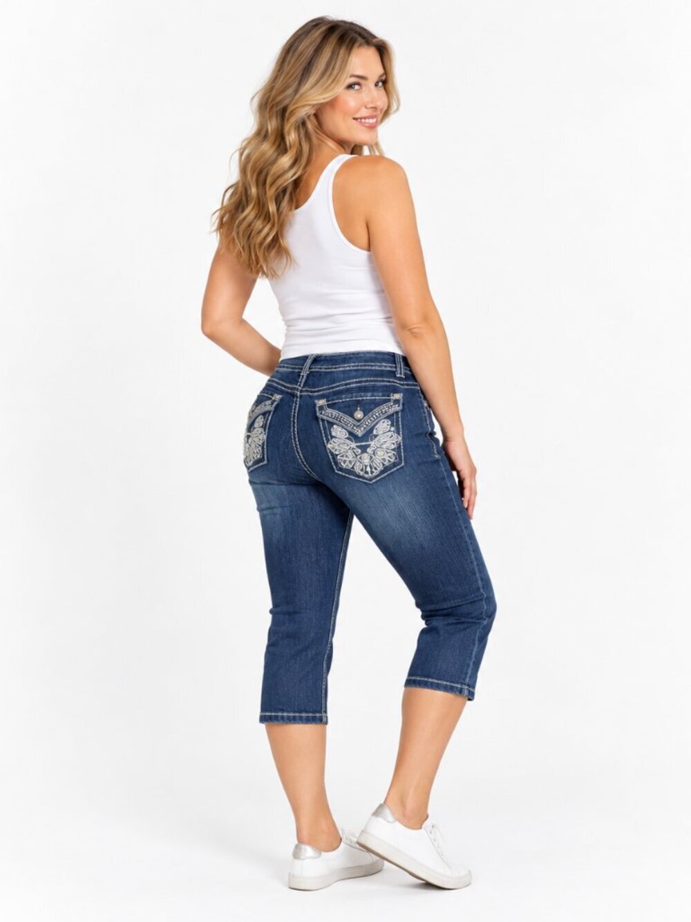 Nine West Annette Capri Jeans Womens 14 32 Y2K Butterfly Rhinestone Denim